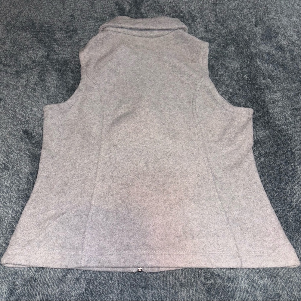 Columbia Women’s Fleece Zip Front Vest in Gray Size Medium - Picture 4 of 5